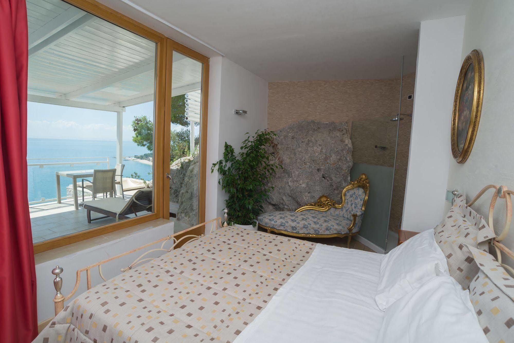 Villa Scapone Mattinata Exterior photo