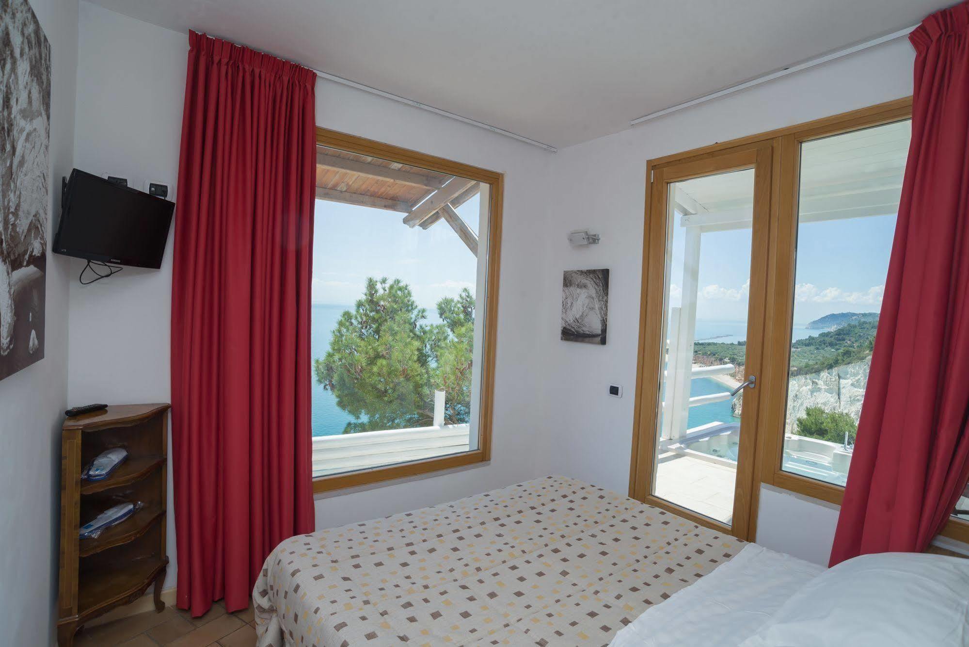 Villa Scapone Mattinata Exterior photo
